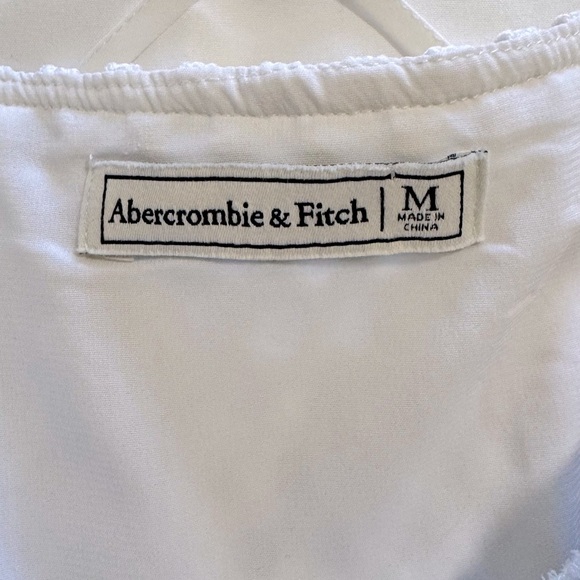 Abercrombie & Fitch••White Crochet Dress•• Medium - Picture 8 of 9
